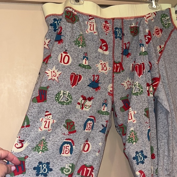 Munki Munki Christmas pajama set size Large - Picture 4 of 12